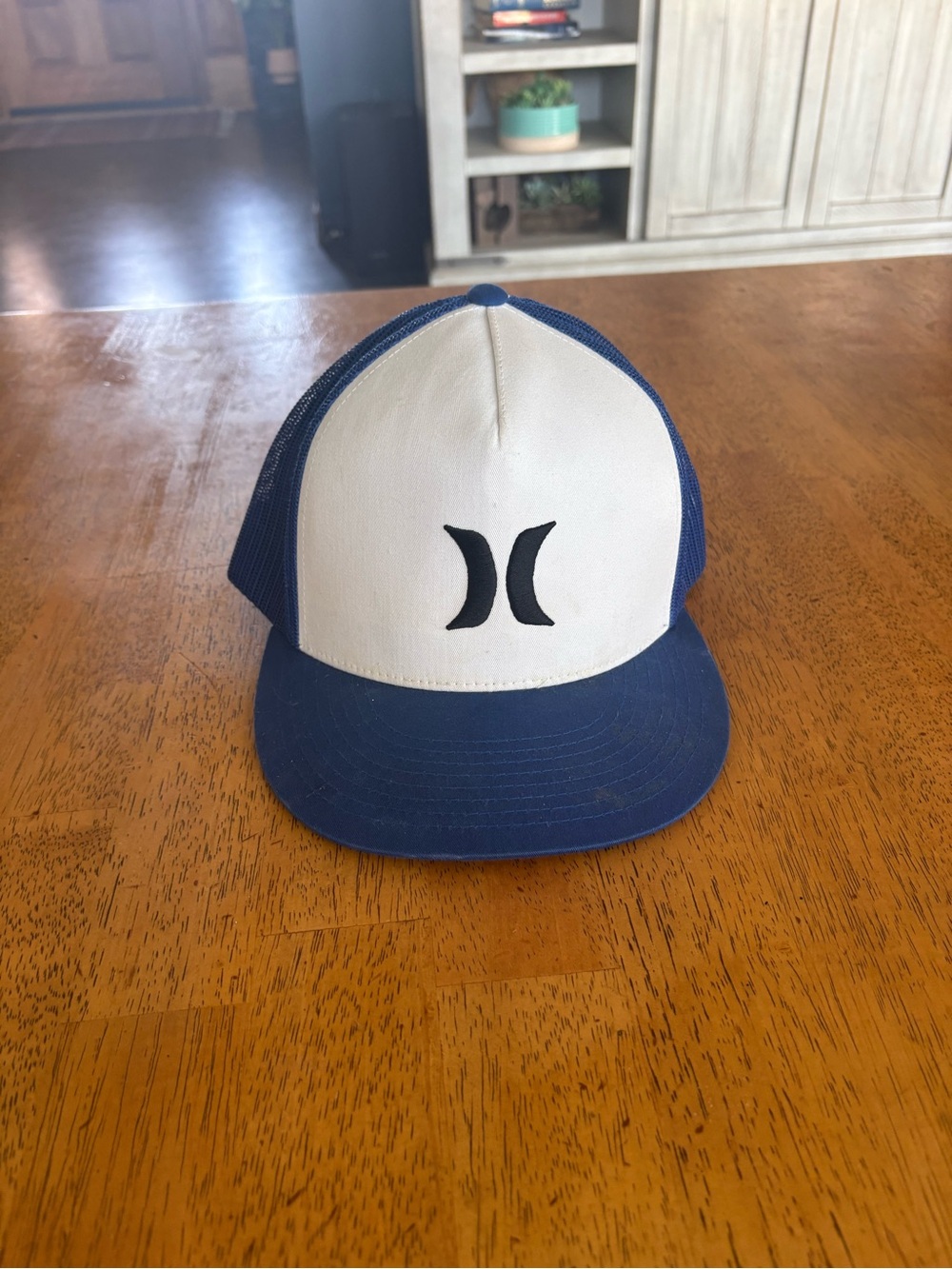 Hurley hat - Picture 3 of 9